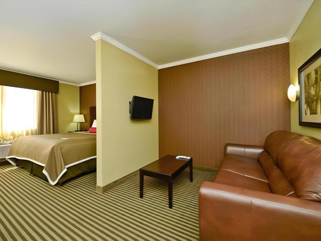 Best Western Plus Olathe Hotel Luaran gambar